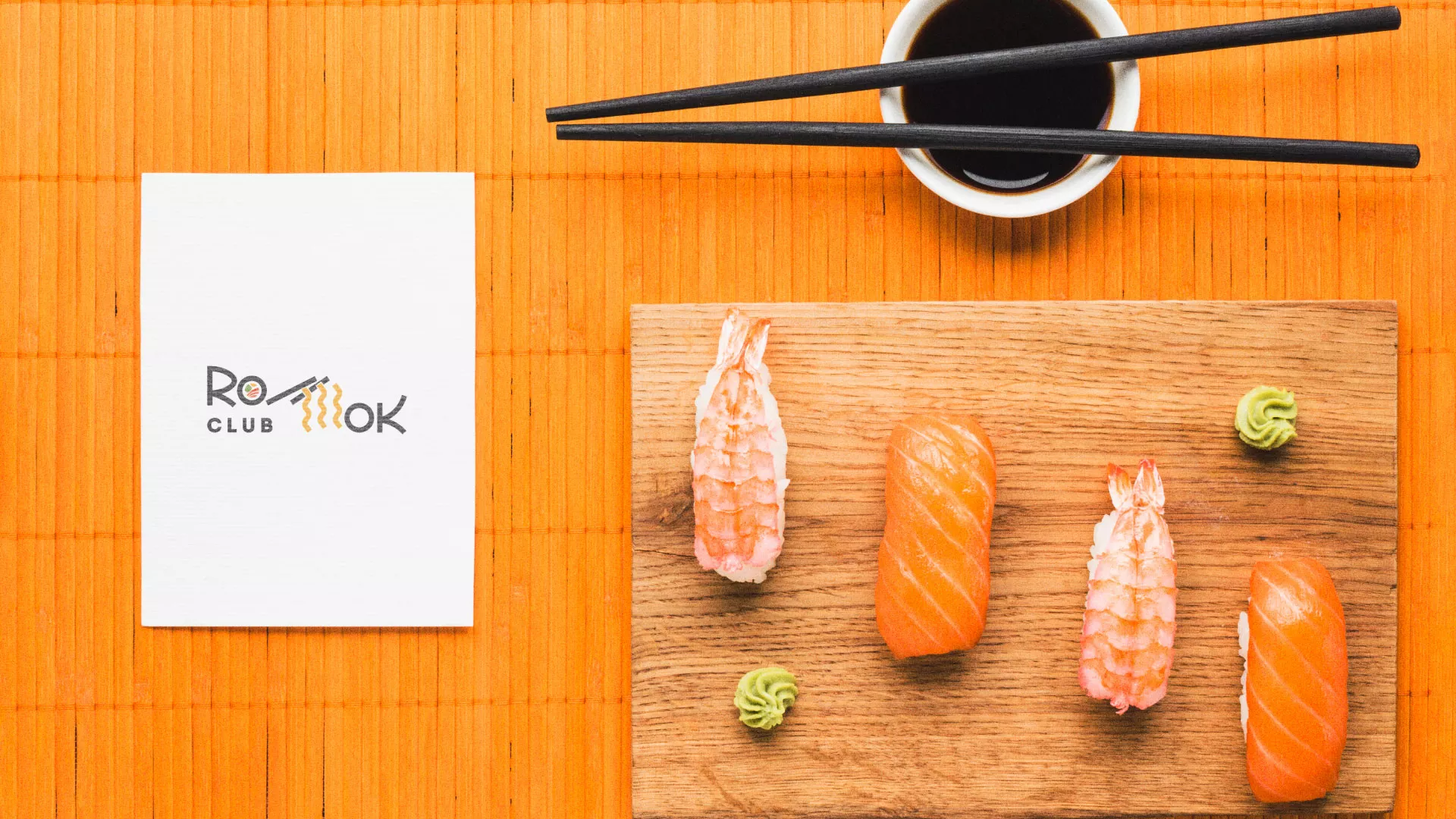 Создание логотипа суши-бара «Roll Wok Club» в Салаире